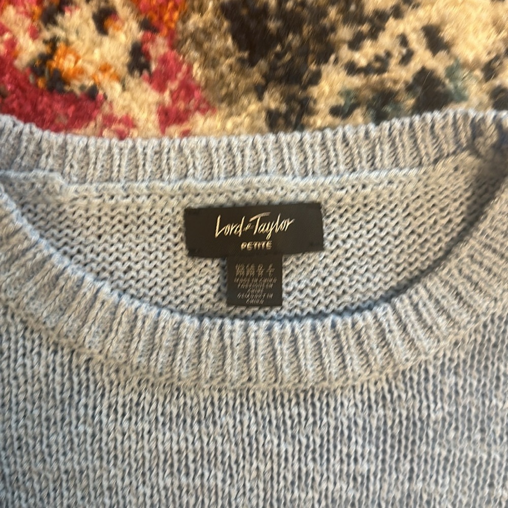 Lord & Taylor Baby Blue Knit Crew Neck Sleeveless Sweater - Picture 2 of 4
